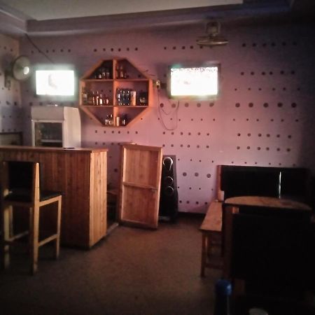 Kicec Bar And Guest House Airport Daressalam Exterior foto