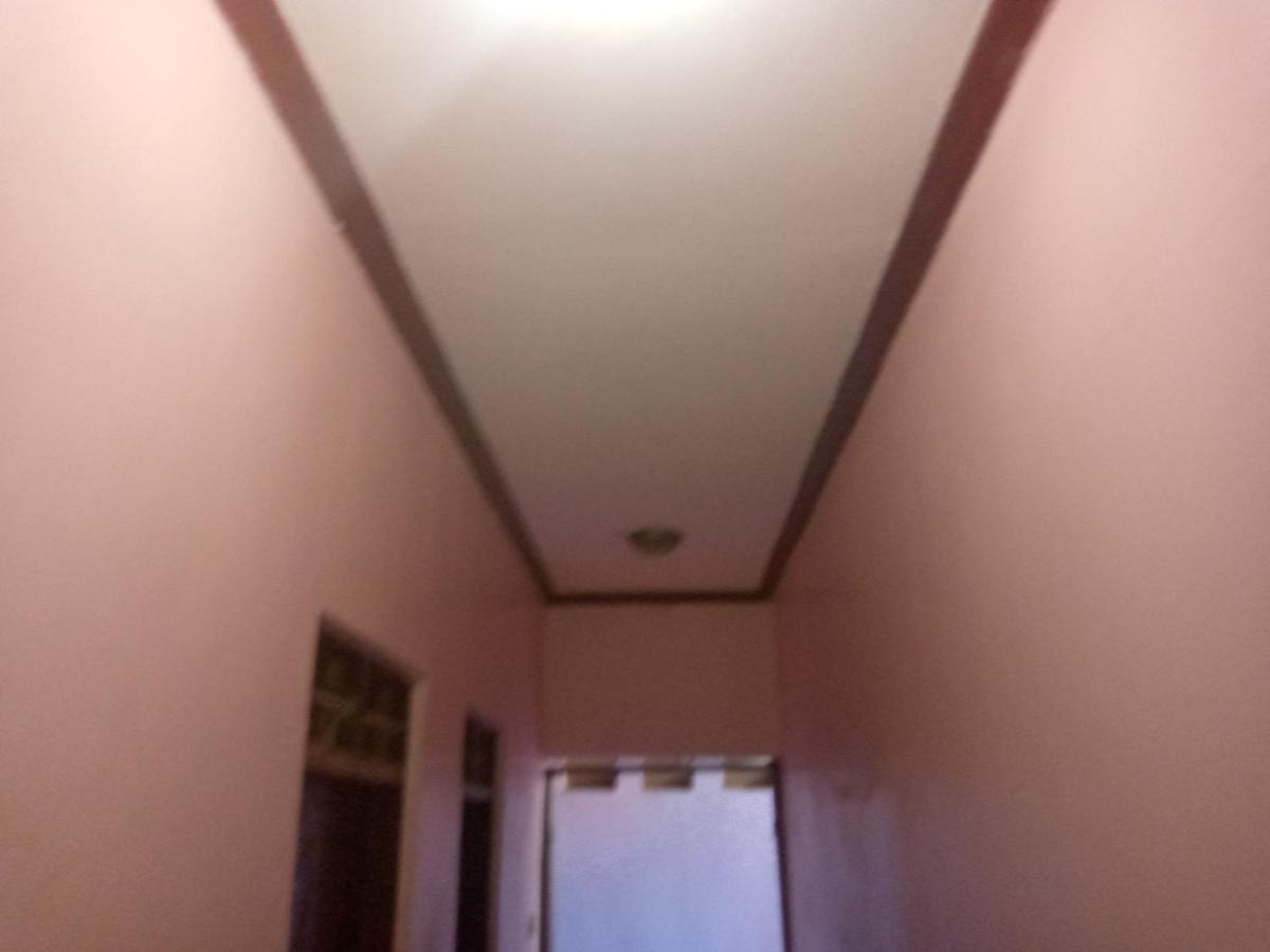 Kicec Bar And Guest House Airport Daressalam Exterior foto